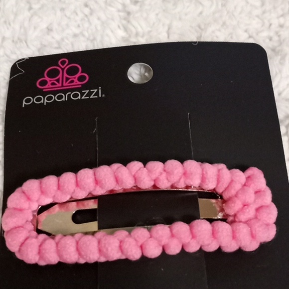 Bubble Gum Bubbly Pink Hair Clip - Picture 1 of 1